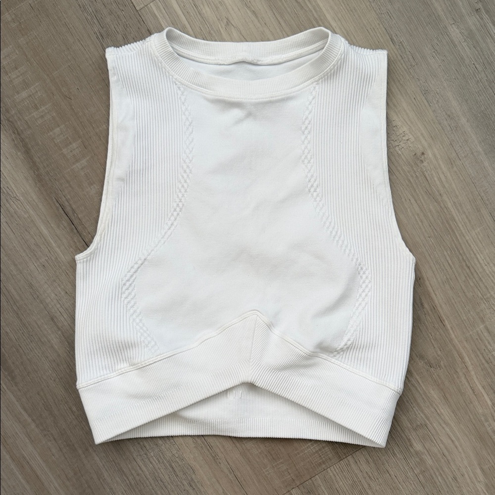 JOJA cropped sports bra